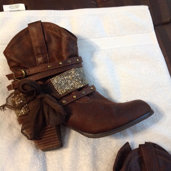 cute western booties